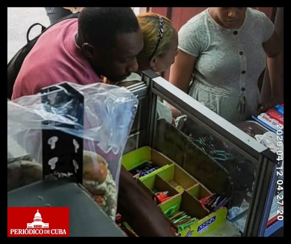 Cámaras de seguridad captan robo en negocio de La Habana