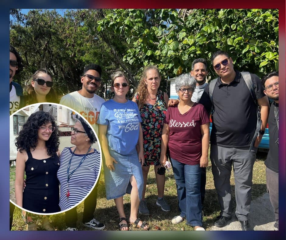 Madre de la activista Anna Bensi regresa a casa tras citación de la Seguridad del Estado