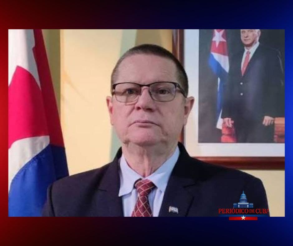 Régimen cubano recibe en La Habana al embajador expulsado de Ecuador