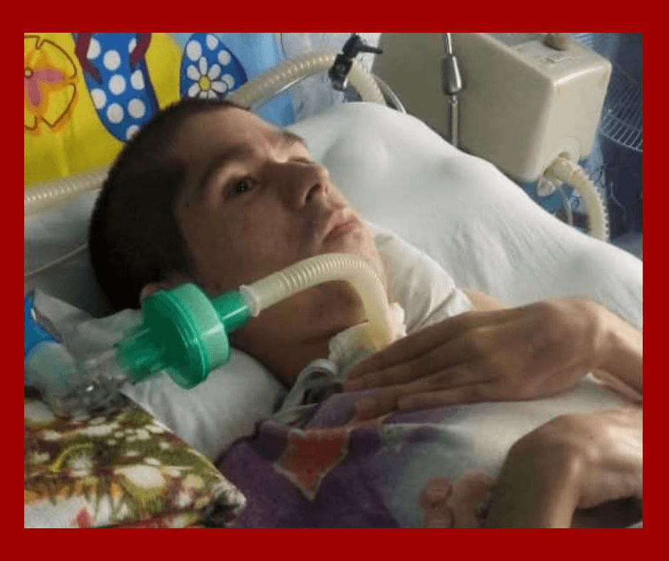 Joven con distrofia muscular en Holguín necesita ventilador urgente para sobrevivir