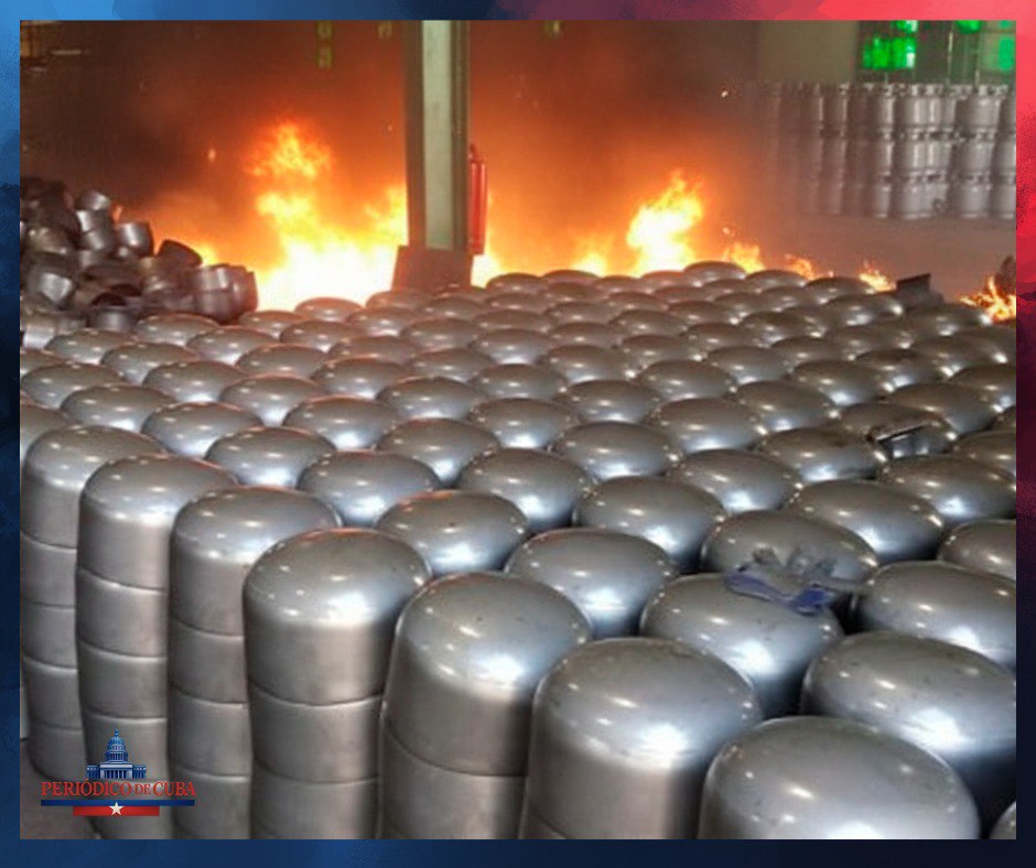 Incendio destruye almacén de la Fábrica de Cubos en Matanzas