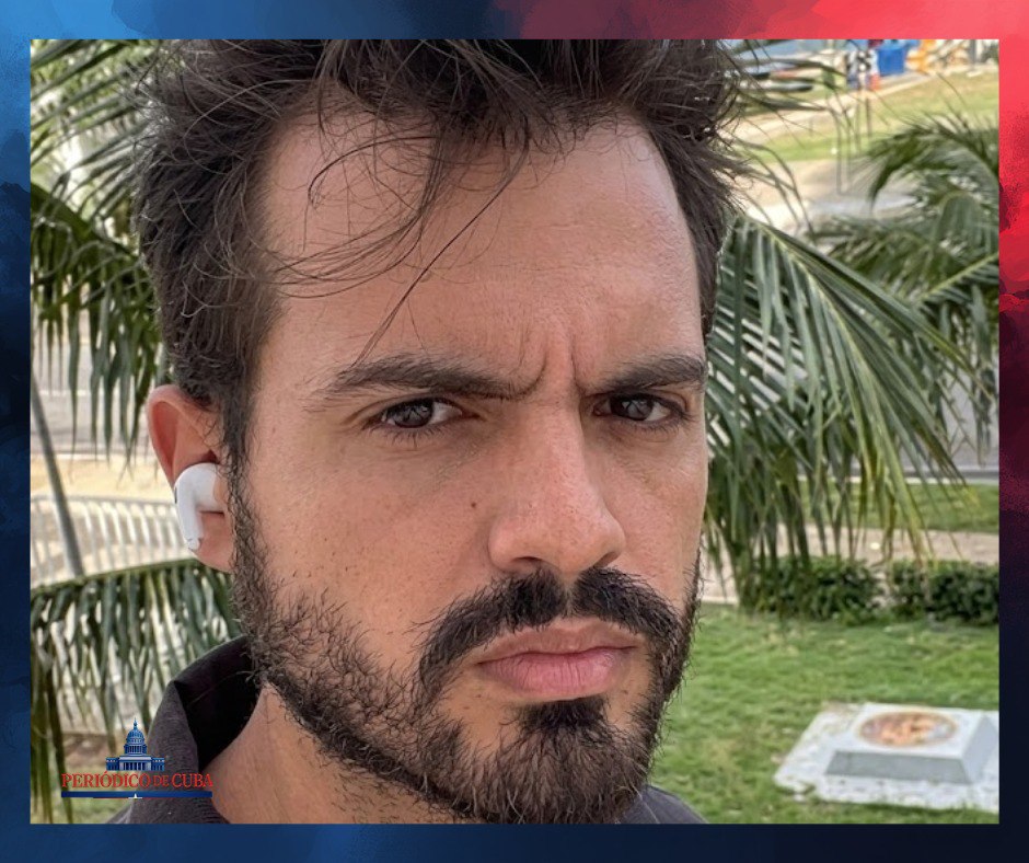 El Necio exhibe foto polémica mientras respalda represión en Cuba