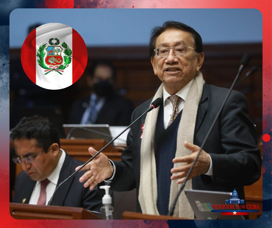 José María Balcázar asume la presidencia interina de Perú en medio de cuestionamientos