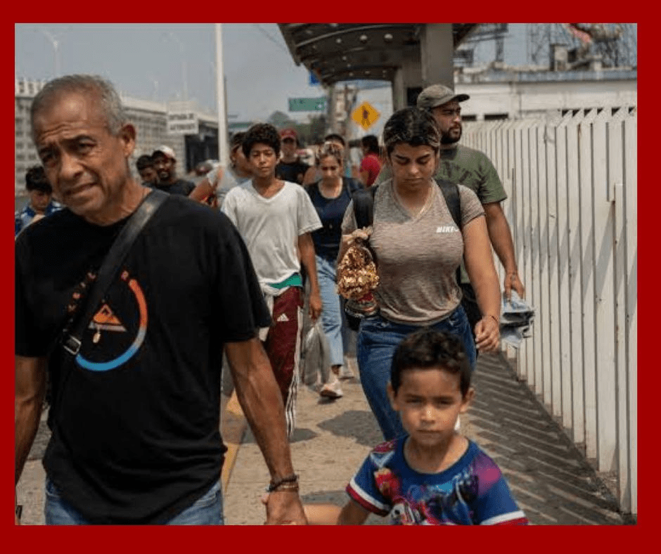 México recibe a 640 cubanos deportados por EE.UU. y los libera sin documentos